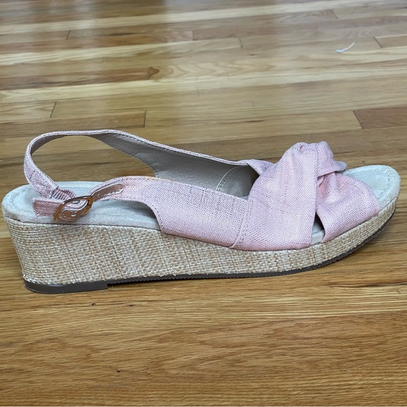 Lands’ End Canvas Slingback Wedge Sandals Peach Blush Metallic Size 10 - Picture 7 of 10